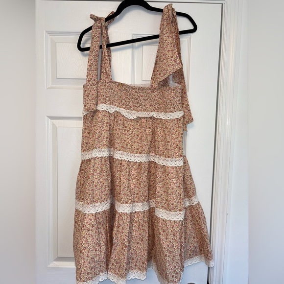 Hyacinth House Tuckernuck NEW Pink Floral Bow Tellie Tiered Lace Mini Dress  S - Picture 11 of 15